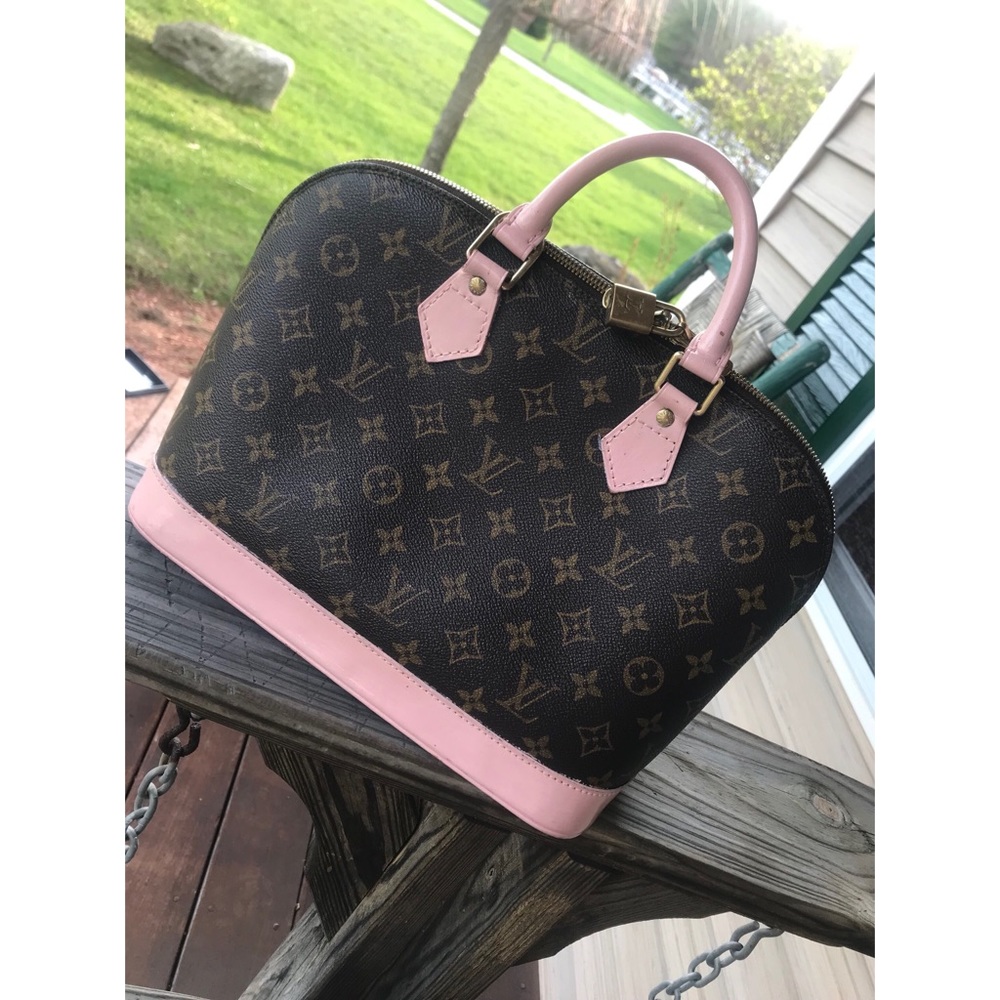 Louis Vuitton alma mm